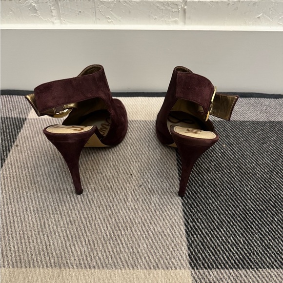 💚 Sam Edelman Burgundy Suede Heels - 8.5 - see flaw price reflects - Picture 3 of 12